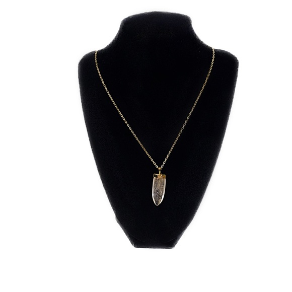 Stella & Dot Jewelry Stella And Dot Quartz Crystal Pendant And Gold Tone Necklace Poshmark